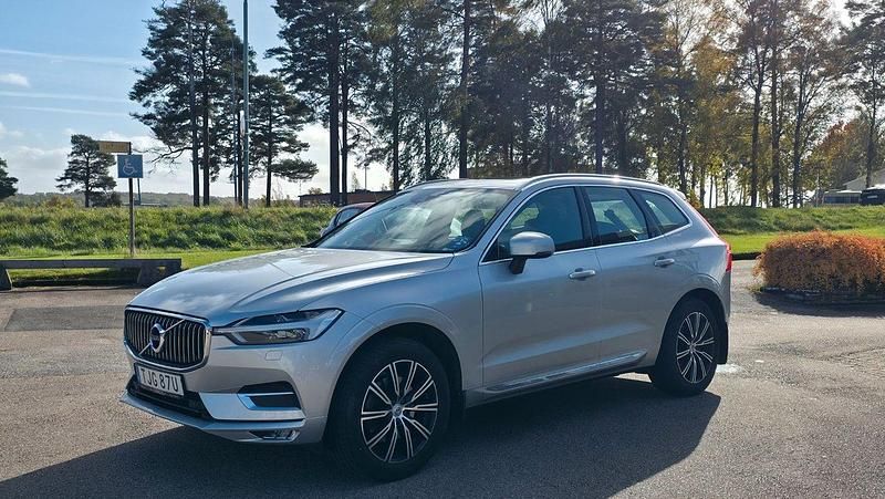 Silver Begagnad 2019 Volvo XC60 Inscription SUV | 339 900 kr (Lite dyr) - Bild 1/4