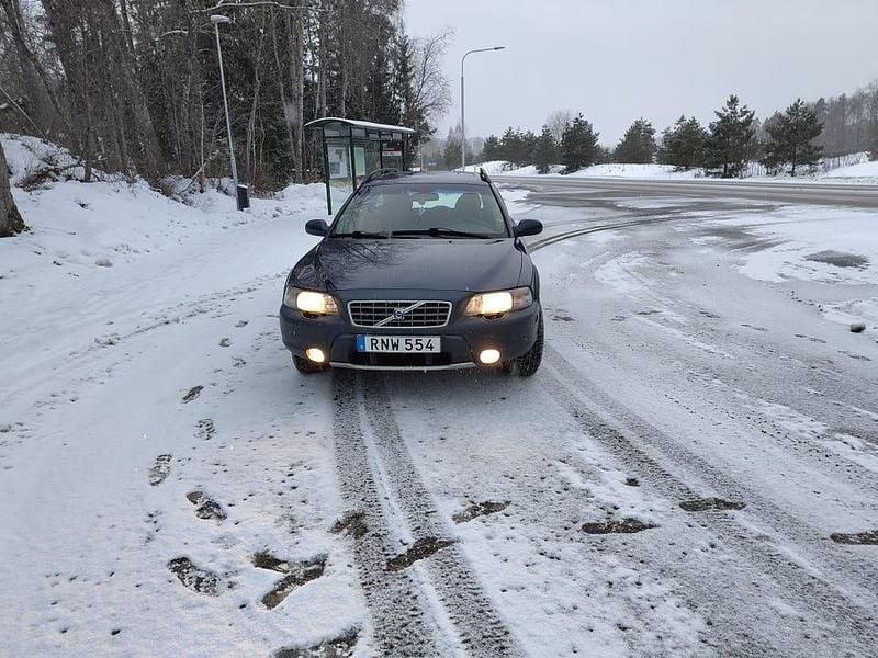 Begagnad 2001 Volvo XC70 | 24 000 kr (Bra pris) - Bild 1/4