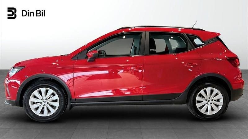 Begagnad Seat Arona Style 110 HK (80 kW) 2023 Röd SUV
