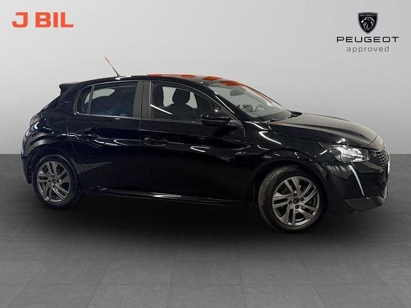 Svart Begagnad 2022 Peugeot 208 Active Halvkombi | 179 900 kr (Marknadspris) - Bild 1/4