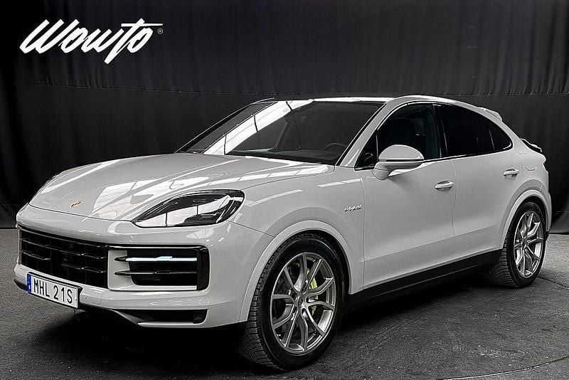Begagnad Porsche Cayenne 305 HK (224 kW) 2023 Grå SUV