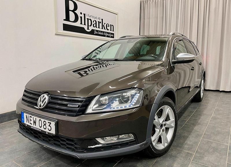 Mörkbrun Begagnad 2012 VW Passat Alltrack Kombi | 89 900 kr (Marknadspris) - Bild 1/4