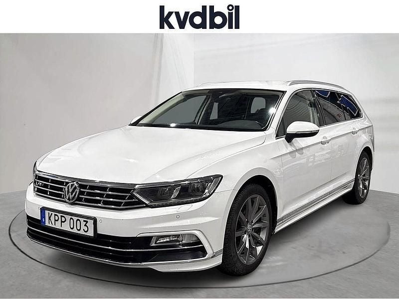 Begagnad VW Passat Executive 190 HK (139 kW) 2019 Vit Kombi