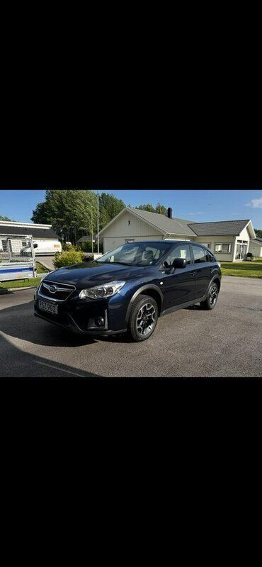 Blå Begagnad 2017 Subaru XV SUV | 169 000 kr - Bild 1/4
