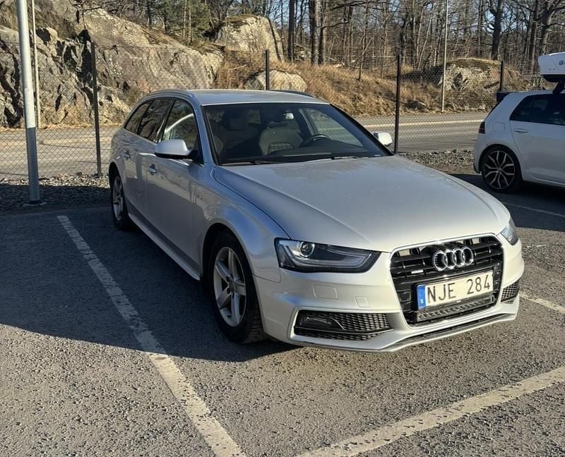 Silver Begagnad 2013 Audi A4 Kombi | 139 900 kr (Marknadspris) - Bild 1/4
