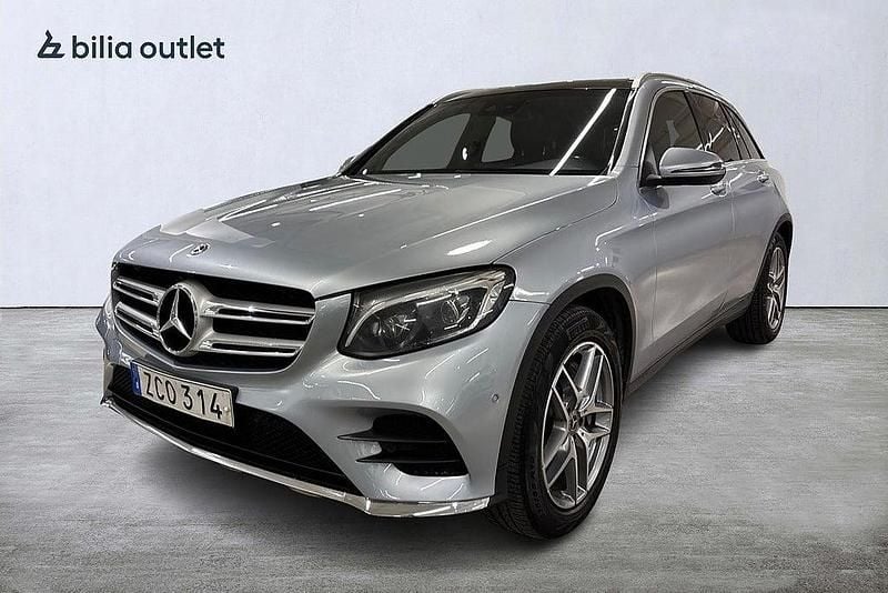 Silver Begagnad 2017 Mercedes GLC220 AMG SUV | 204 900 kr (Marknadspris) - Bild 1/4