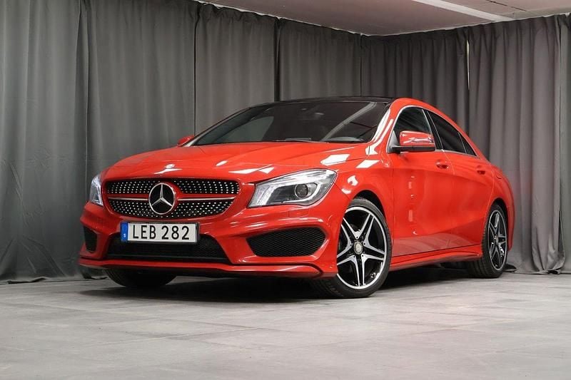 Röd Begagnad 2015 Mercedes CLA200 AMG Sportkupé | 169 000 kr (Bra pris) - Bild 1/4