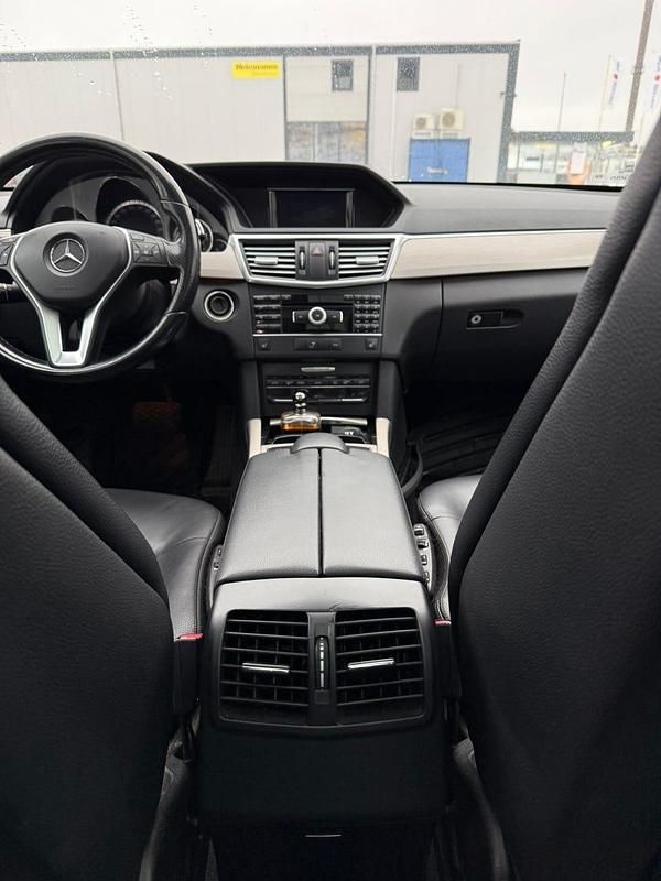 Begagnad Mercedes E250 204 HK (150 kW) 2012