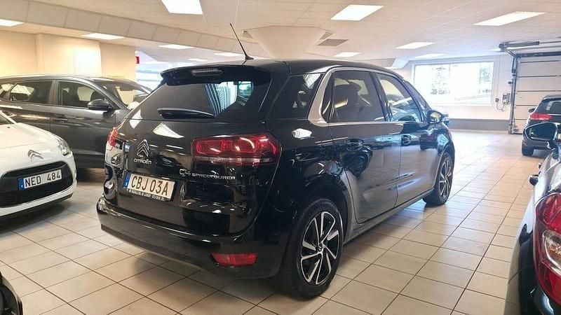 Begagnad Citroën C4 SpaceTourer Feel 131 HK (96 kW) 2019 Svart Minibuss
