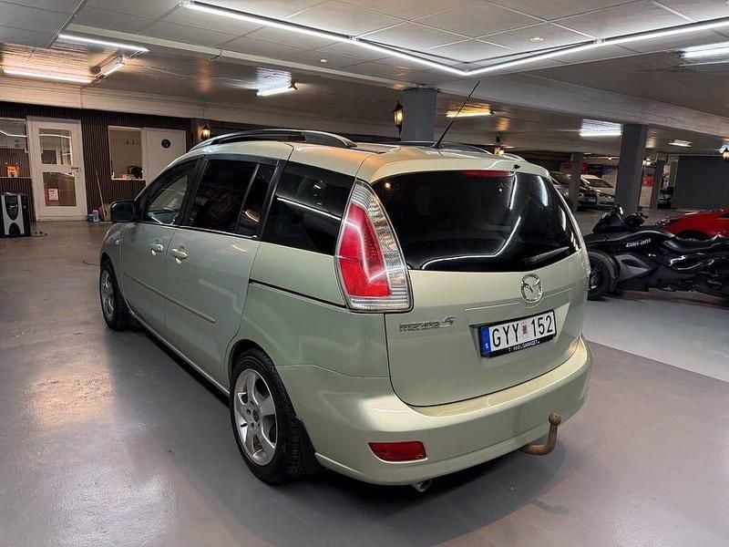 Begagnad Mazda 5 146 HK (107 kW) 2007 Gul Minibuss