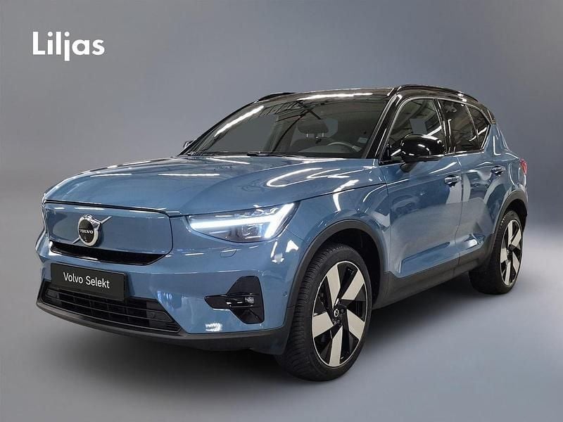 Blå Begagnad 2024 Volvo XC40 Ultimate SUV | 469 000 kr (Marknadspris) - Bild 1/3