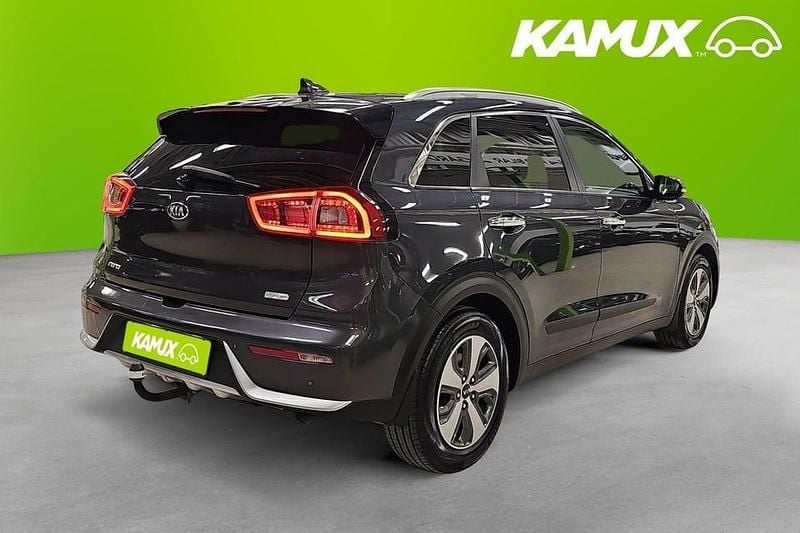 Begagnad Kia Niro Advance 141 HK (103 kW) 2018 Grå SUV