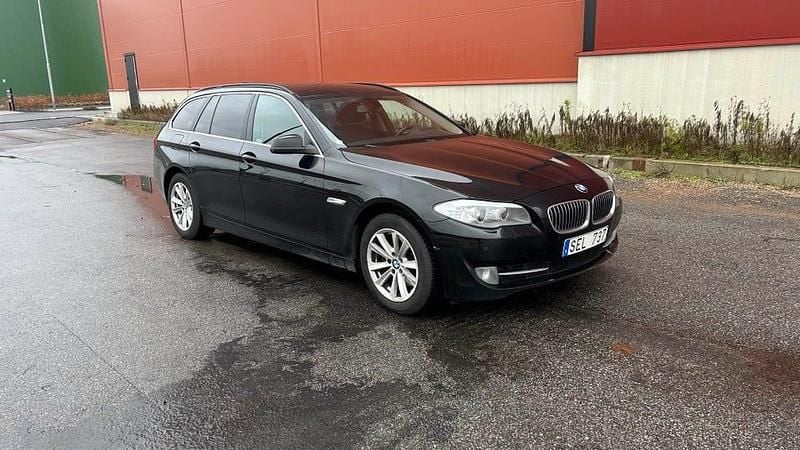 Begagnad BMW 520 M Sport 184 HK (135 kW) 2013 Silver Kombi