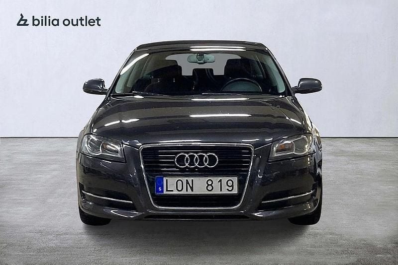 Begagnad Audi A3 2011 Grå