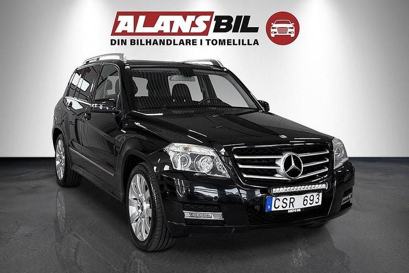 Svart Begagnad 2010 Mercedes GLK220 SUV | 114 000 kr (Marknadspris) - Bild 1/4