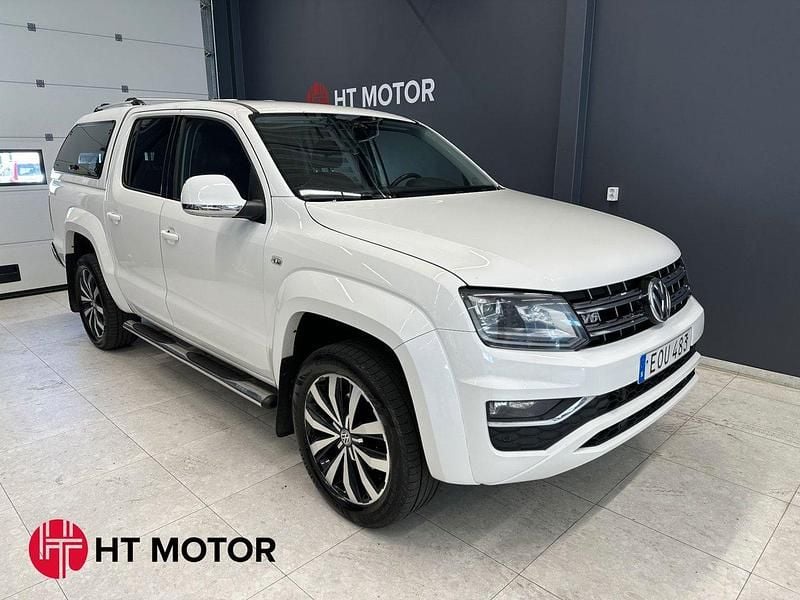 Vit Begagnad 2017 VW Amarok Aventura Pickup | 344 900 kr (Marknadspris) - Bild 1/4
