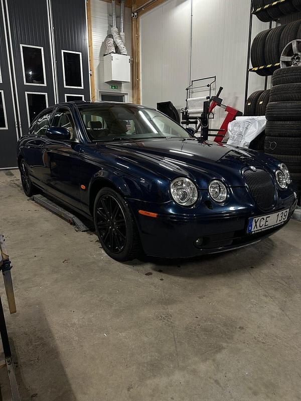 Begagnad 2006 Jaguar S-Type S Sedan | 52 000 kr (Bra pris) - Bild 1/4