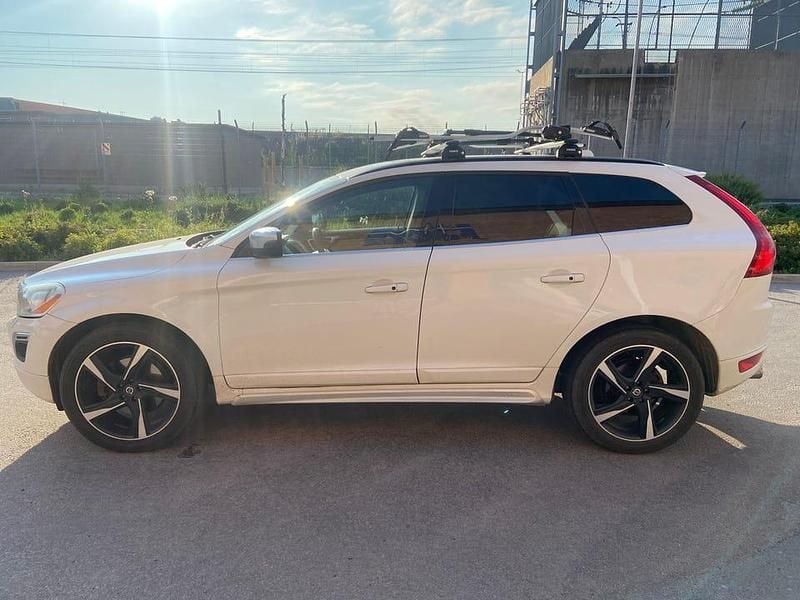 Begagnad Volvo XC60 205 HK (150 kW) 2011 Vit SUV