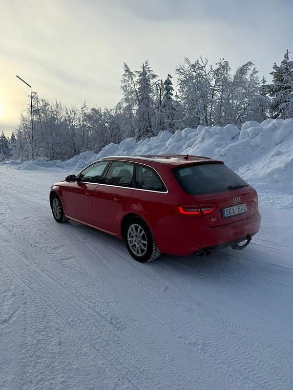 Begagnad Audi A4 177 HK (130 kW) 2014 Kombi
