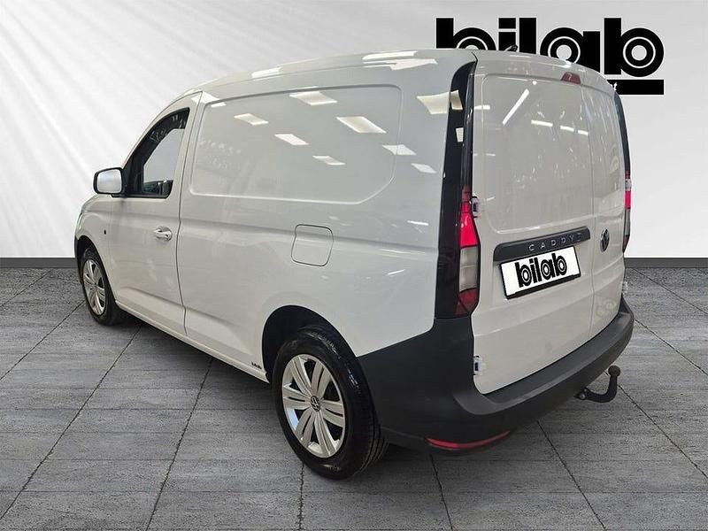 Begagnad VW Caddy 122 HK (89 kW) 2025 Vit Minibuss