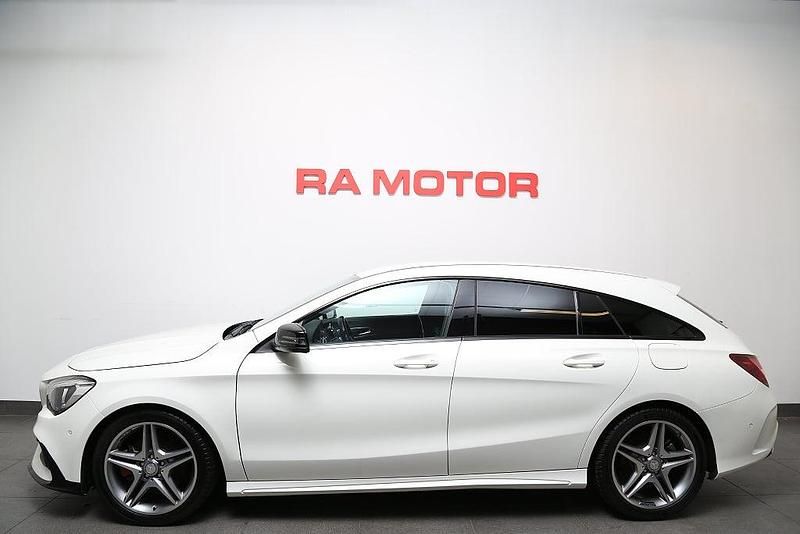 Begagnad Mercedes CLA250 Shooting Brake AMG 211 HK (155 kW) 2017 Vit Kombi