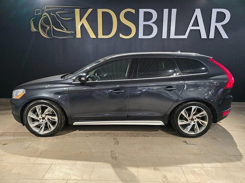 Begagnad Volvo XC60 Summum 185 HK (136 kW) 2009 Grå SUV