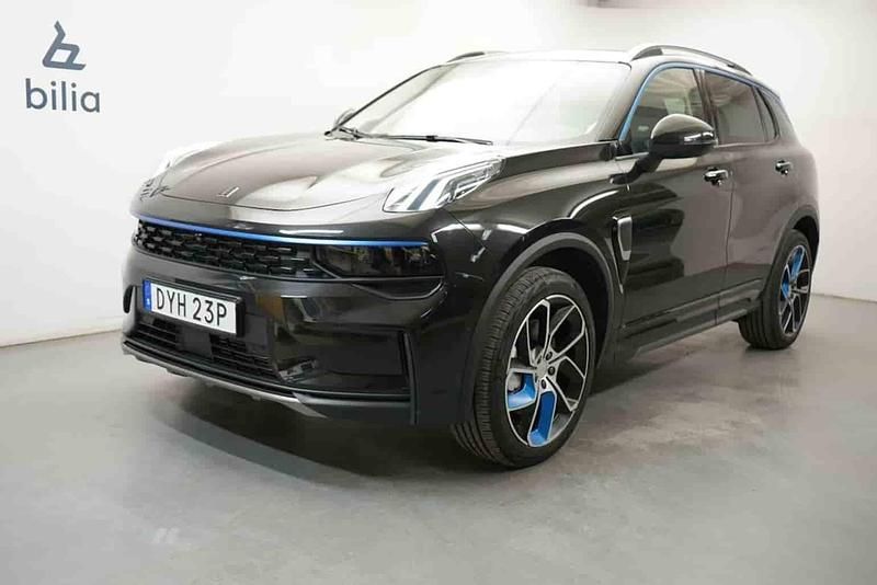 Svart Begagnad 2022 Lynk & Co 01 SUV | 294 900 kr - Bild 1/1