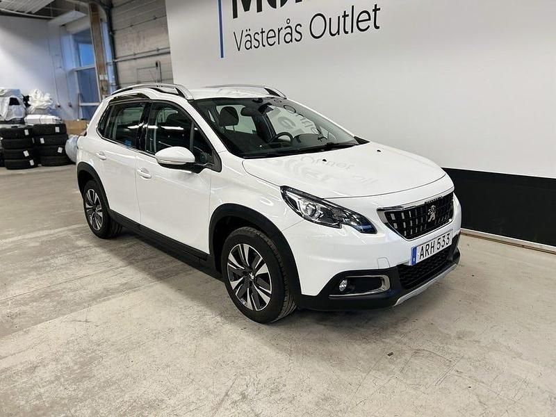 Vit Begagnad 2018 Peugeot 2008 SUV | 129 900 kr (Marknadspris) - Bild 1/3