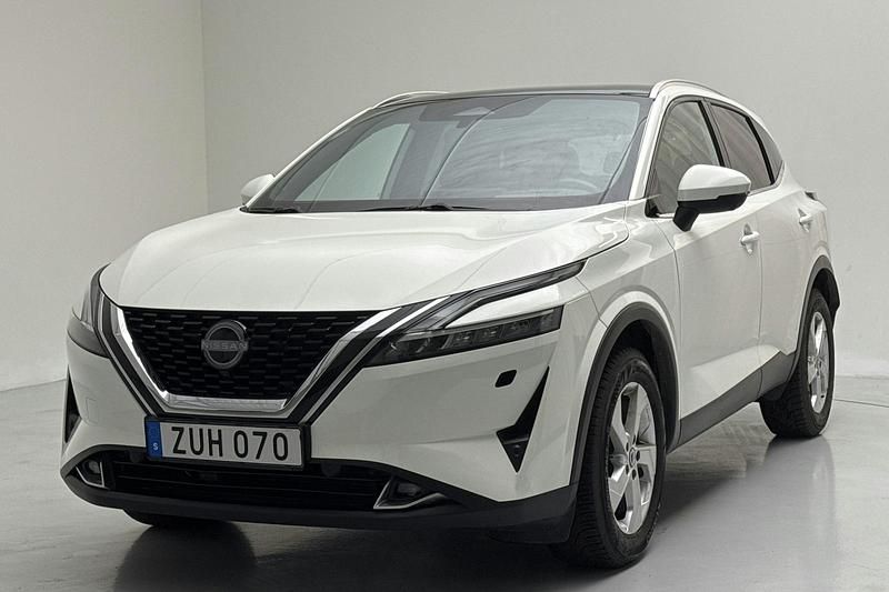 Vit Begagnad 2022 Nissan Qashqai Tekna SUV | 244 900 kr (Bra pris) - Bild 1/4