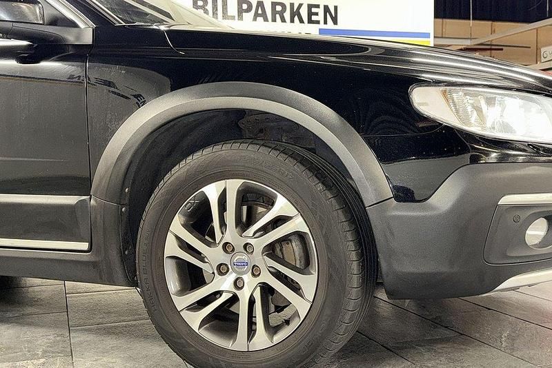 Begagnad Volvo XC70 Momentum 181 HK (133 kW) 2015 Svart SUV