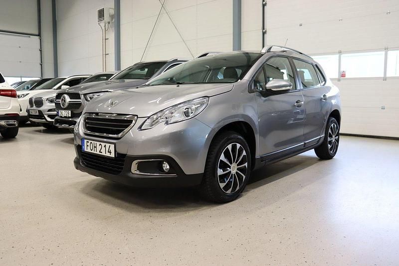 Grå Begagnad 2015 Peugeot 2008 SUV | 104 900 kr (Marknadspris) - Bild 1/4