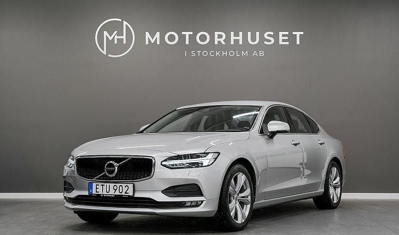 Begagnad Volvo S90 Momentum 190 HK (139 kW) 2018 Silver Sedan