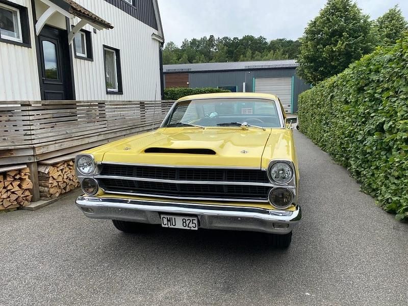 Begagnad Ford Fairlane XL 500 HK (367 kW) 1967