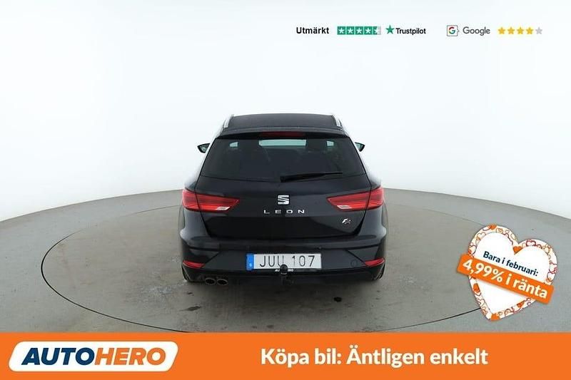 Begagnad Seat Leon ST FR 126 HK (92 kW) 2018 Svart Kombi