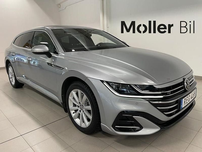 Pyrit silver metallic Begagnad 2022 VW Arteon Kombi | 279 000 kr (Bra pris) - Bild 1/3