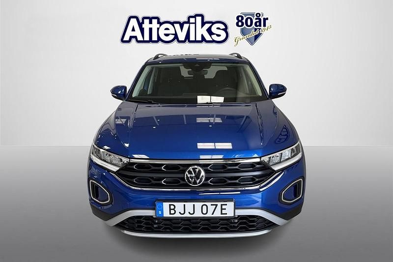 Begagnad VW T-Roc Edition 151 HK (111 kW) 2024 Blå SUV