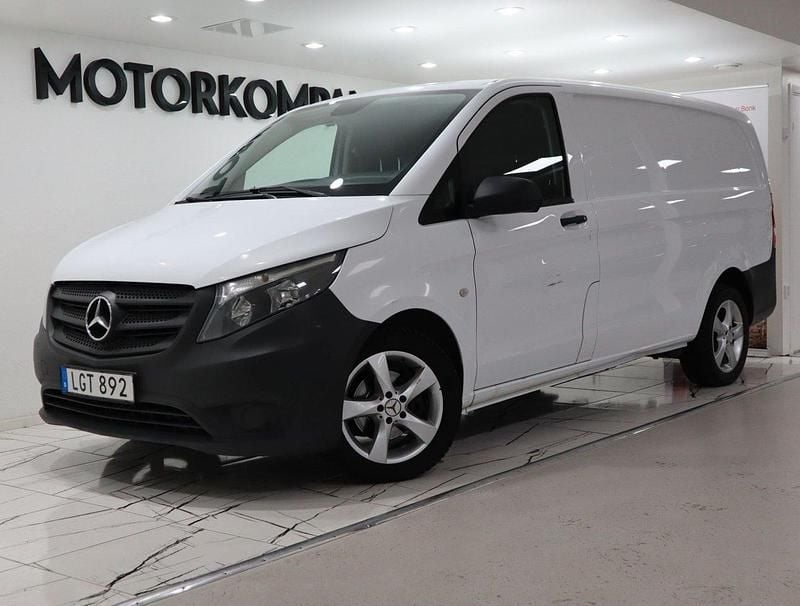 Vit Begagnad 2016 Mercedes Vito Minibuss | 149 900 kr (Bra pris) - Bild 1/4