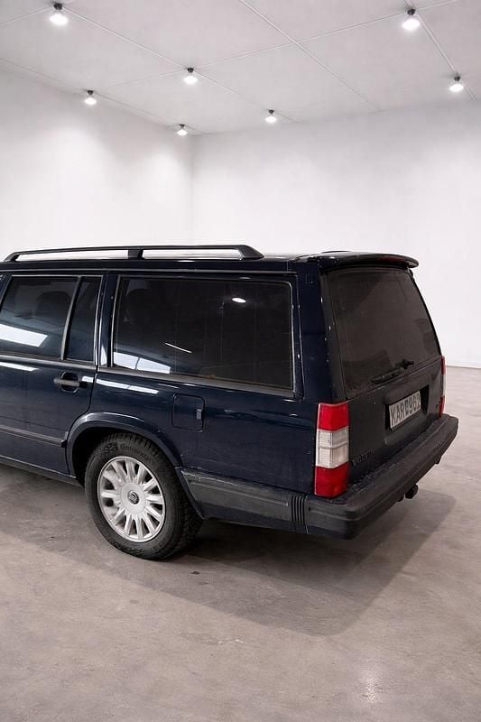 Begagnad Volvo 940 165 HK (121 kW) 1998 Blå Kombi