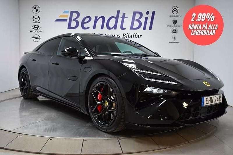 Begagnad Lotus Emeya 450 kW (612 HK) 2024 Stellar black metallic Halvkombi
