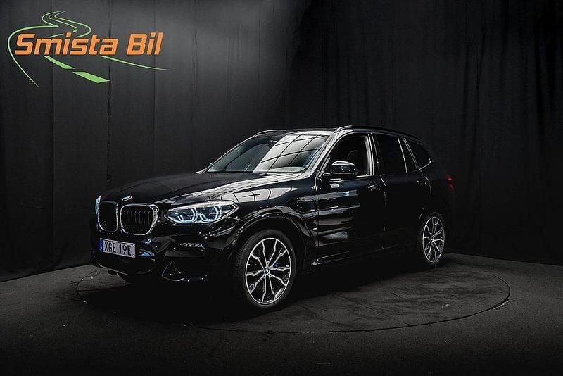 Svart Begagnad 2020 BMW X3 M Sport SUV | 418 900 kr (Marknadspris) - Bild 1/4