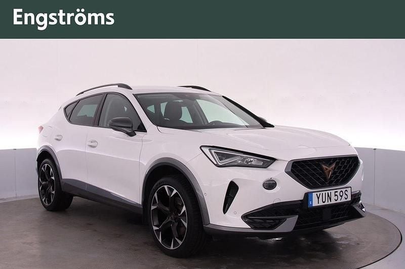 Vit (candy white) Begagnad 2022 Cupra Formentor SUV | 249 000 kr (Marknadspris) - Bild 1/4
