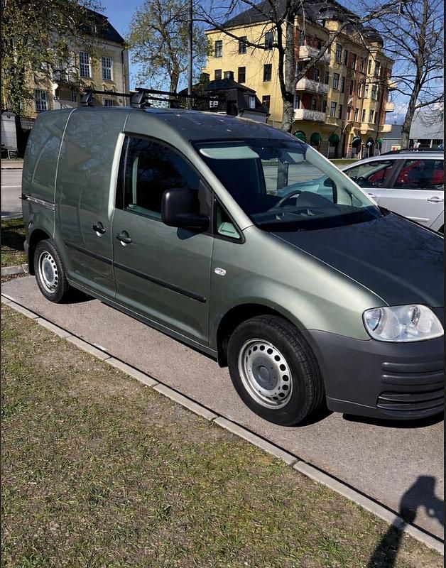 Begagnad VW Caddy 105 HK (77 kW) 2007 Minibuss