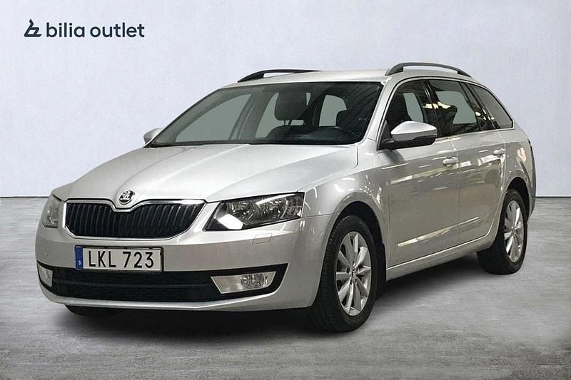 Silver Begagnad 2014 Skoda Octavia Ambition Kombi | 119 900 kr (Marknadspris) - Bild 1/3