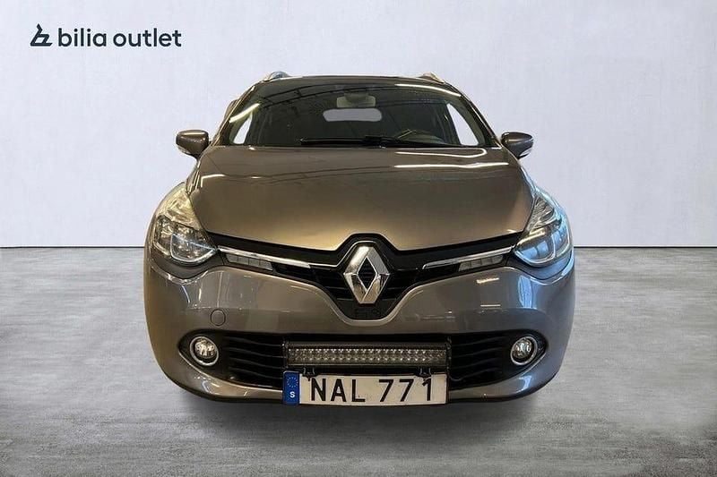Begagnad Renault Clio IV 90 HK (66 kW) 2016 Grå Kombi