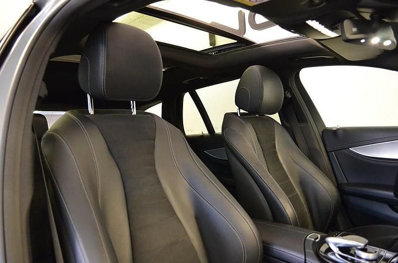 Begagnad Mercedes E220 AMG 194 HK (142 kW) 2018 Selenitgrå metallic Kombi