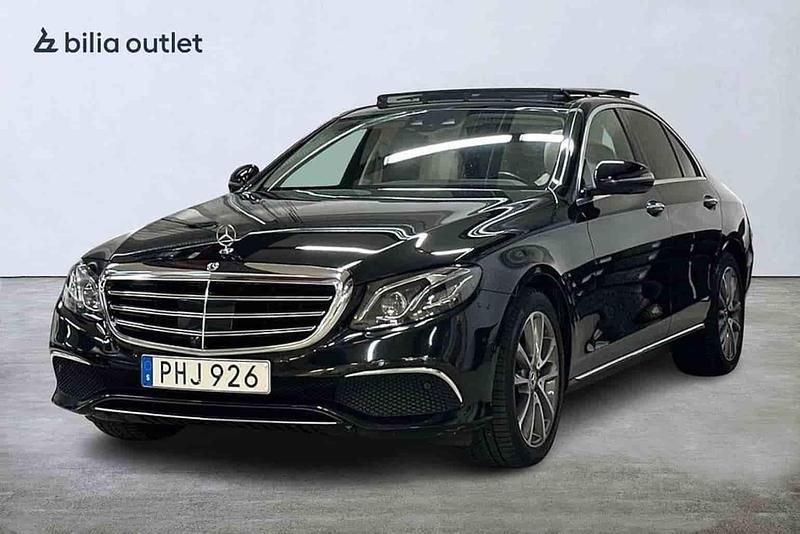 Svart Begagnad 2017 Mercedes E350 Sedan | 329 900 kr (Marknadspris) - Bild 1/1