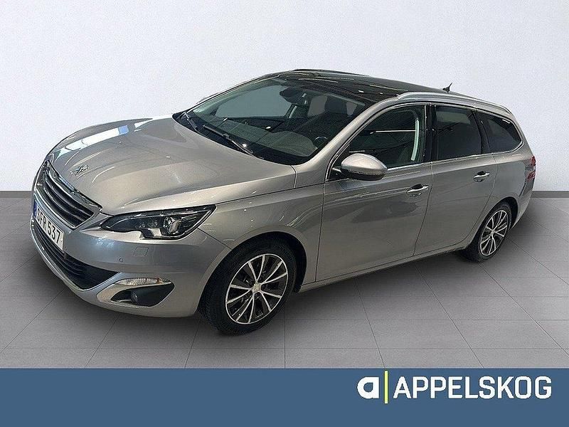 Grå (gråmetallic) Begagnad 2016 Peugeot 308 Allure Kombi | 99 900 kr (Marknadspris) - Bild 1/4