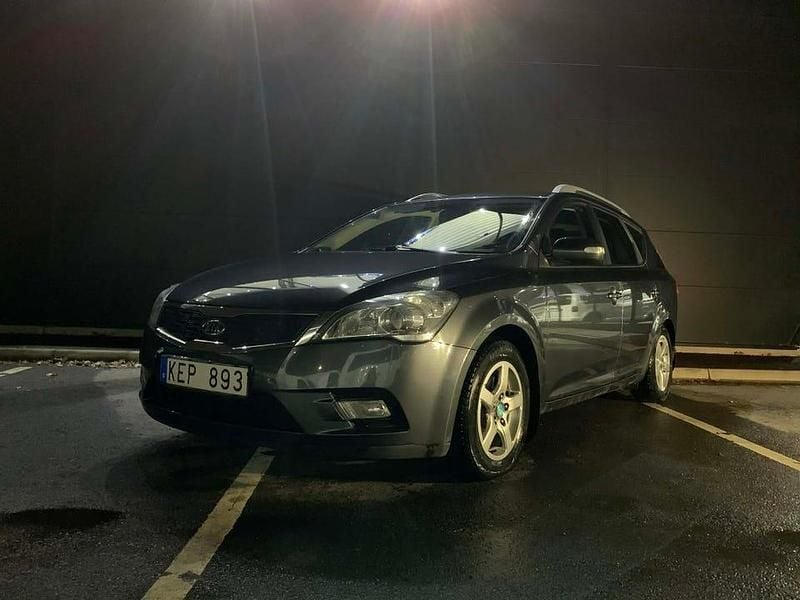 Begagnad 2010 Kia Ceed Sportswagon Kombi | 59 000 kr (Bra pris) - Bild 1/4