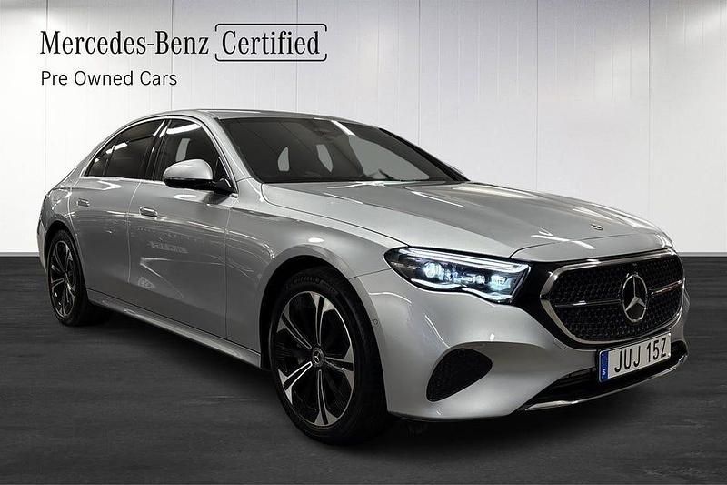 Begagnad Mercedes E300 Avantgarde 313 HK (230 kW) 2024 Silver