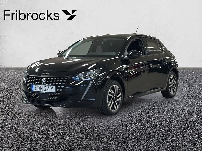 Svart Begagnad 2023 Peugeot 208 Allure Halvkombi | 174 800 kr (Marknadspris) - Bild 1/4